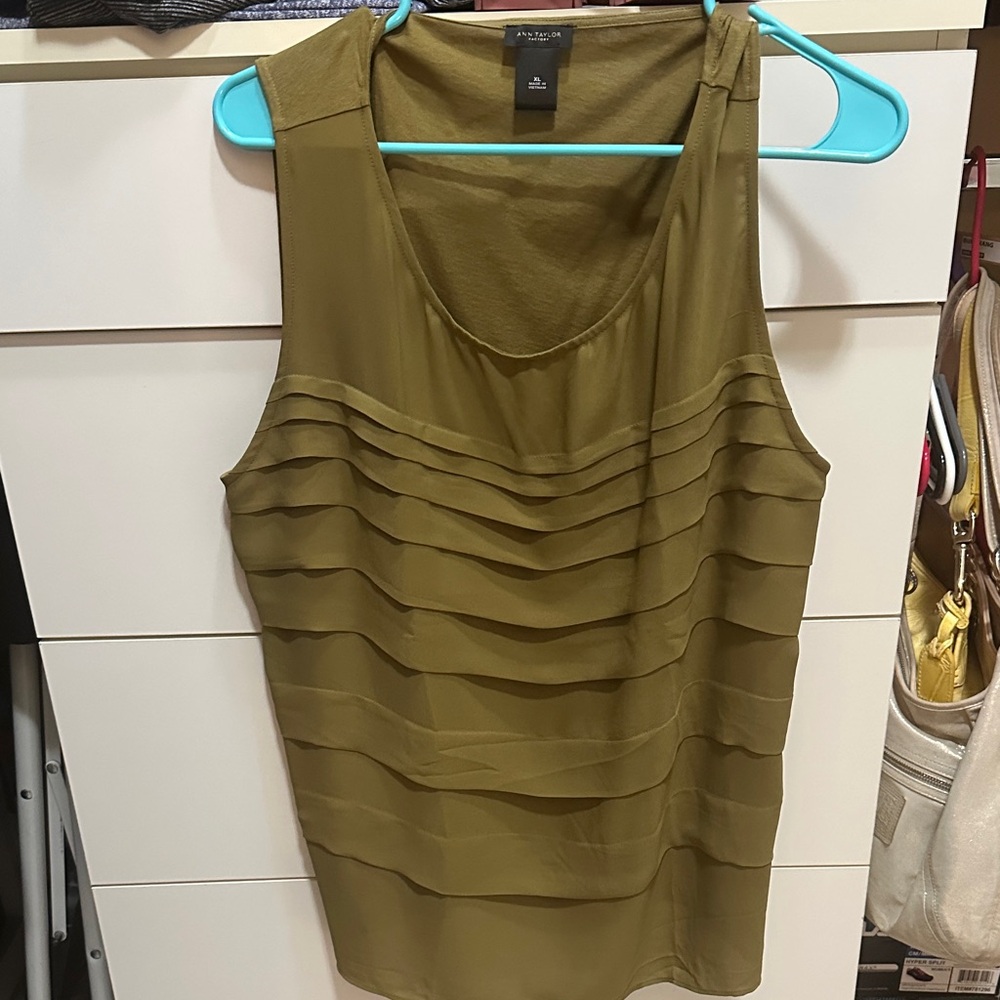 Ann Taylor Olive Sleeveless Ruffle Blouse